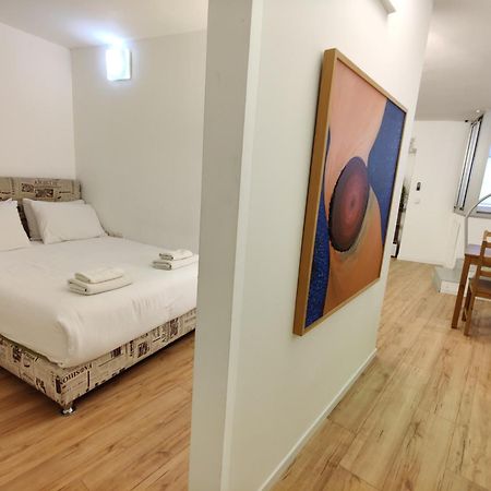 Central Stay Tlv Beachfront เทลอาวีฟ ห้อง รูปภาพ